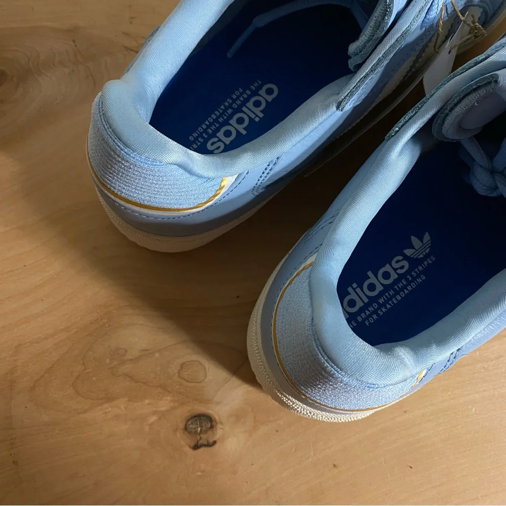 Adidas Tyshawn Low Sky Blue Leather Skateboarding Shoe - Size 11